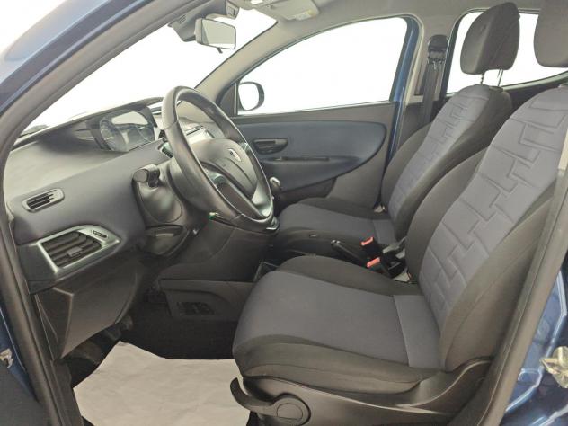 Lancia Ypsilon 1.0 FireFly 5 porte S&S Hybrid Gold Plus - Foto 9