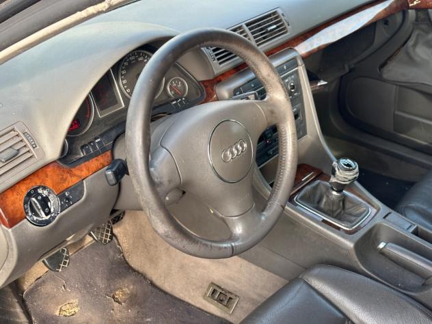Audi A4 2.5 V6 TDI - Foto 9
