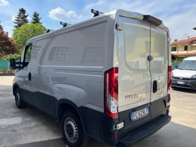 IVECO Daily 33S11V 2.3 PC-TN Furgone L1 H1 rif. 23816519 - Foto 6