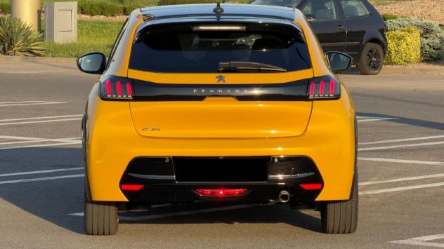Peugeot 208 PureTech 100 Stop&Start 5 porte GT - Foto 8