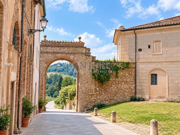Appartamento nel centro storico con garage e cantina - Foto 15