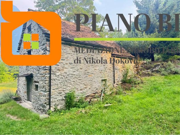 V000587 - BAITA IMMERSA NEL VERDE CON AMPIO TERRENO - Foto 5