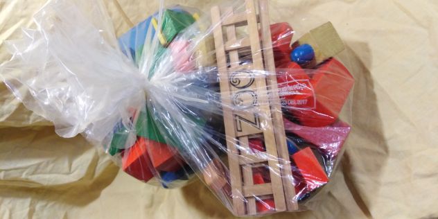 Giocattoli in legno colorati - Foto 4