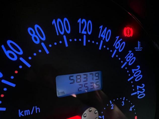 VOLKSWAGEN New Beetle 1.9 TDI 101CV Cabrio rif. 17052540 - Foto 6