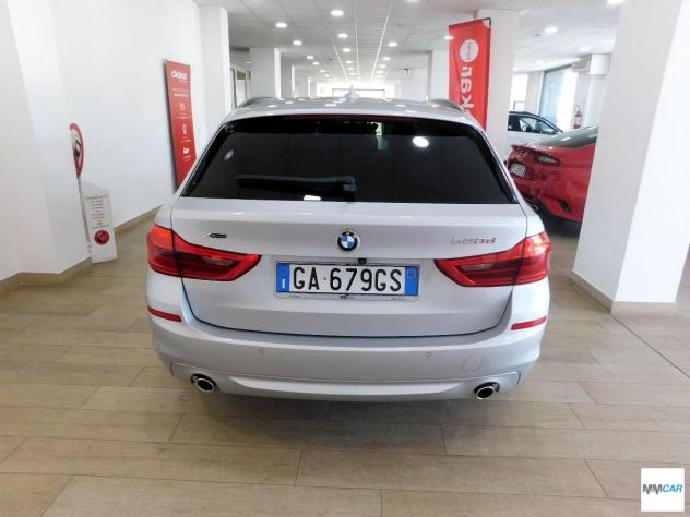 BMW - Serie 5 Touring - 520d xDrive Business aut. - Foto 5