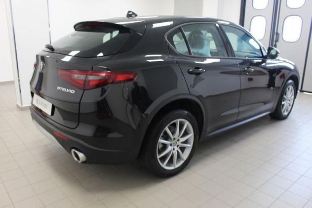 Alfa Romeo Stelvio 2.2 Turbodiesel 190 CV AT8 Q4 Executive - Foto 4