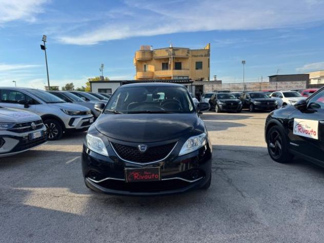 LANCIA Ypsilon 1.2 69 CV 5 porte GPL Ecochic Gold rif. 24156919