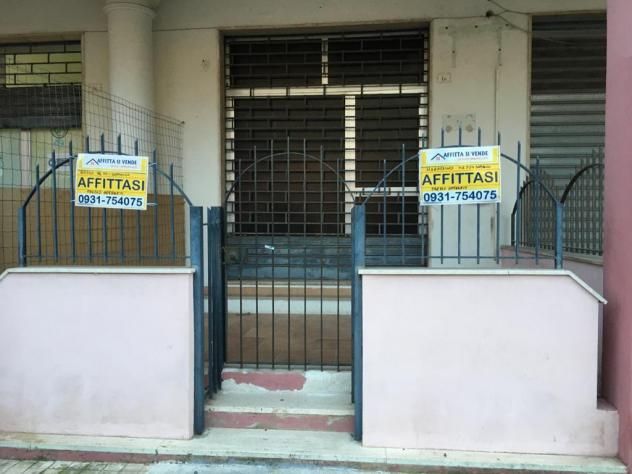 1 Vetrina in affitto a Siracusa