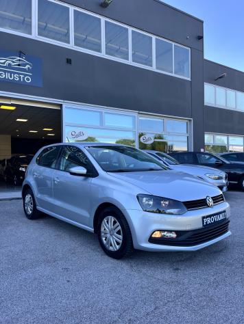 Volkswagen Polo 2016 75CV neopatentati - Foto 3