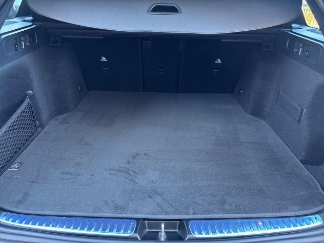 Mercedes-Benz Classe C Classe C-S206 SW 2021 - C SW 220 d mhev AMG Line Advanced Plus 4matic 200cv auto - Foto 7