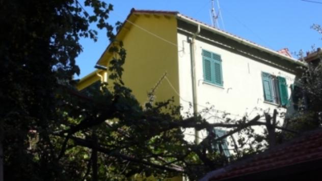 Porzione di casa in vendita a Varazze