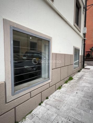 Locale commerciale in affitto a Potenza - Foto 5