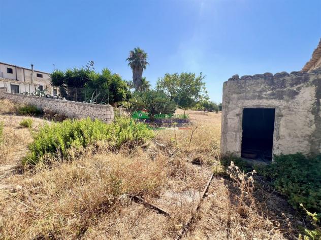 Rif. 2474 - Fabbricati rurali con terreno a marina di Ragusa - Foto 12