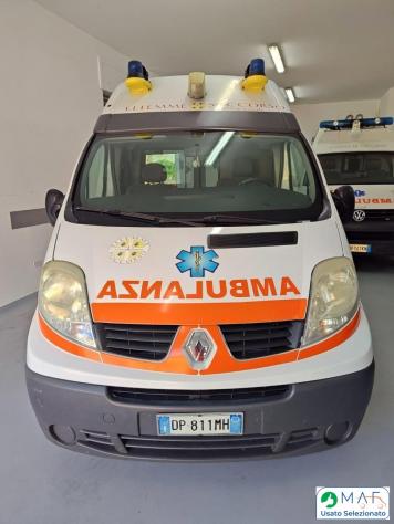 RENAULT TRAFIC AMBULANZA (ML) CV* - Foto 2