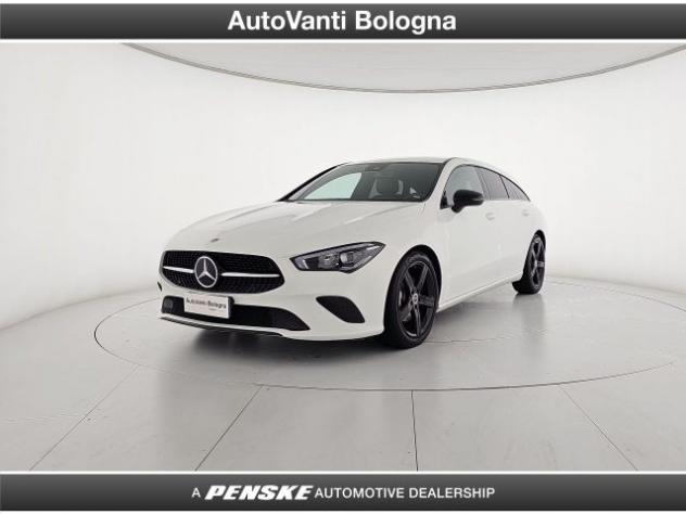 MERCEDES-BENZ CLA Mercedes-Benz Shooting Brake 180 d Night editio rif. 24170493