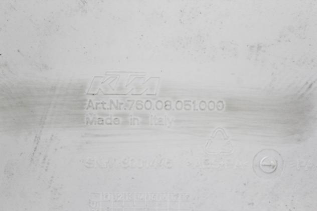 KTM 690 DUKE R 7600805100028 CARENA SERBATOIO DESTRA 10 - 15 RIGHT TANK FAIRING 76008051000 LEGGERI SEGNI DI USURA - Foto 6