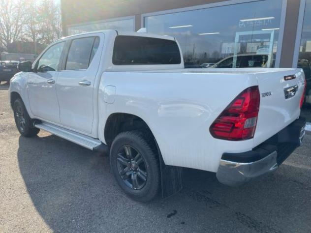 TOYOTA Hilux 2.4 D-4D A/T 4WD 4 porte Double Cab Executive rif. 23499954 - Foto 7
