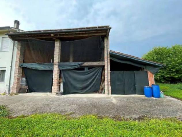 Immobile in asta di 404 m² con più di 5 locali e box auto in vendita a Gazzo - Foto 4