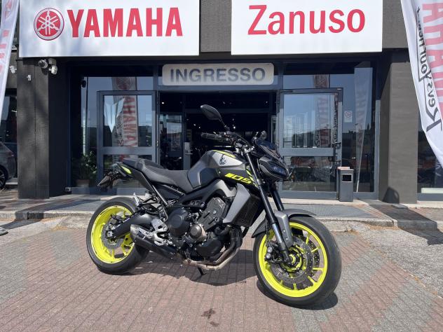 Yamaha MT-09 null