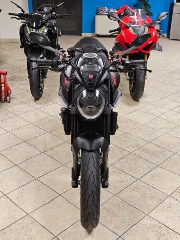 DUCATI MONSTER 937+ 2060KM 2022 GARANZIA FINANZIAMENTI - Foto 4