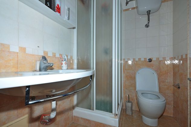 APPARTAMENTO AL CENTRO PER USO TRANSITORIO - Foto 6
