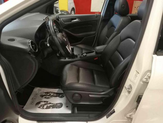MERCEDES-BENZ B 180 CDI Premium ** TETTO PANOR. ** rif. 23834200 - Foto 8