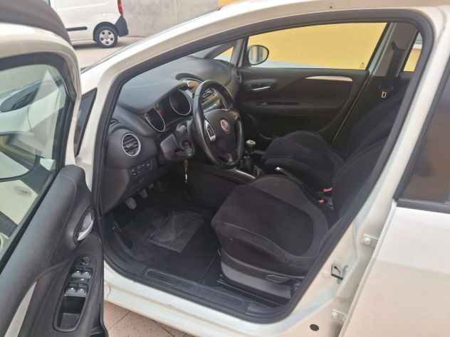 Fiat Punto Evo 1.4 Dynamic Natural Power - Foto 6