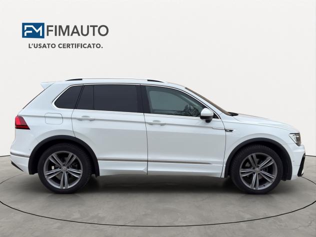 Volkswagen Tiguan 2.0 TDI 150 CV DSG R-Line - 2019 - Foto 7