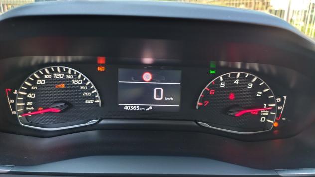 Peugeot 208 Style Puretech 75 cv - Foto 7