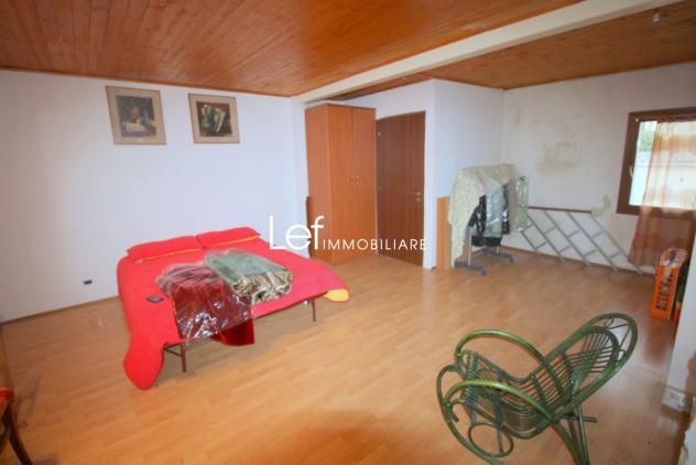 CASA AFFIANCATA di 10 vani e di 349 mq (VALDOBBIADENE) rif. LC60_5 - Foto 9