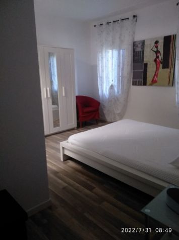 SPINEA (VE): stanza in locazione - Foto 5