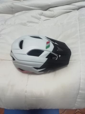 Casco - Foto 5