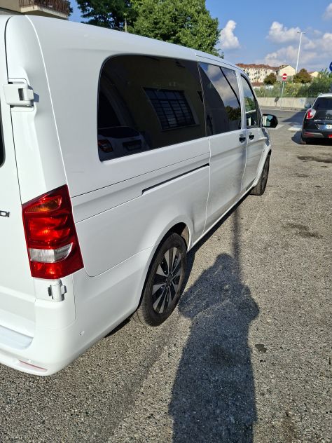 Vendesi Mercedes Vito Tourer 116 extralong select - Foto 2