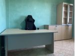 Arredo ufficio completo Mondoffice – scrivania e armadi