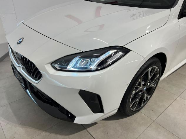 BMW Serie 1 120I M-SPORT 156 CV C.AUTOMATICO NAVI CARPLAY - Foto 6