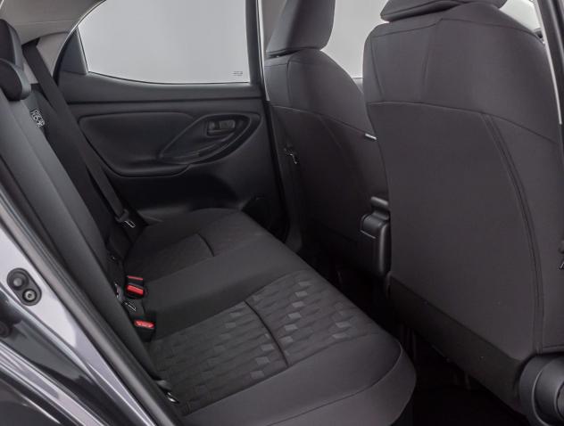 Toyota Yaris 1.5 Hybrid 5 porte Active - Foto 7