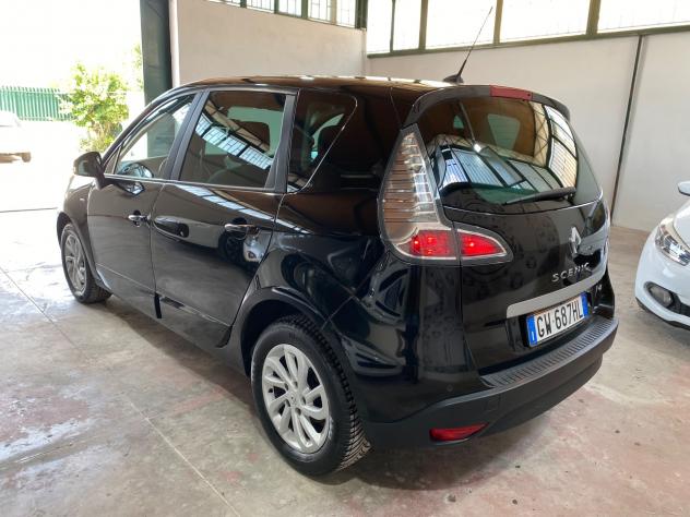 Renault Scenic Scic XMod 1.5 dCi 110CV Limited - Foto 6