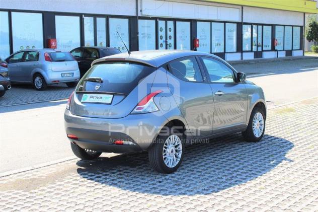 Lancia Ypsilon Ypsilon 0.9 TwinAir 85 CV 5 porte Metano Ecochic Gold - Foto 5
