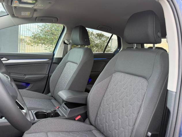 Volkswagen Golf 2.0 TDI 115 CV SCR Life - Foto 10