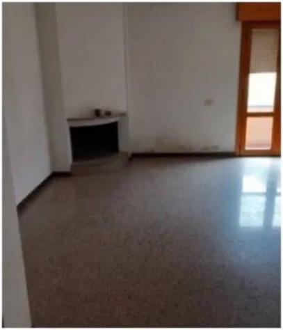 Immobile in asta di 124 m², box auto in vendita a Carpi - Foto 2