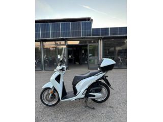 HONDA SH 150 . rif. 24091682