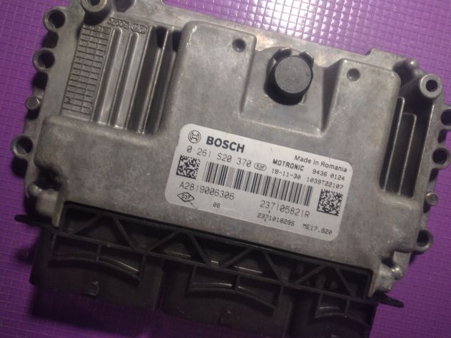 ECU Bosch 0261S20370 237105821R 237101829S A2819006306 CENTRALINA INIEZIONE SMA - Foto 6
