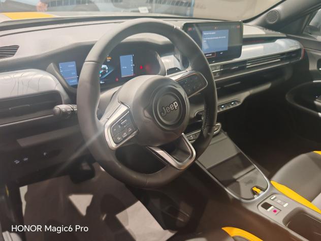 Jeep Avenger 4xe Hybrid 1.2 MHEV 4xe The North Face - Foto 7