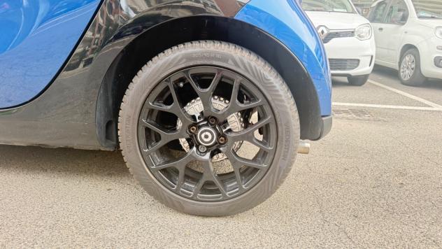 Smart ForTwo 70 1.0 Passion LED PANORAMA PACK SPORT PDC CERCHI 16 - Foto 8