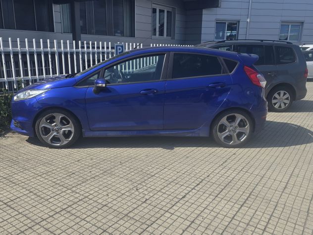 FORD FIESTA ST 1.6 ECOBOOST 182 CV – 01/2017 – BLU PERFORMANCE
