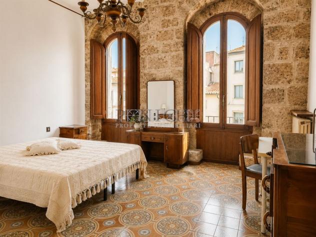 Appartamento in palazzo storico con garage e cantina - Foto 6
