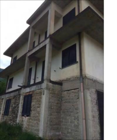 Immobile in asta di 507 m² in vendita a Collelongo - Foto 2