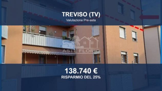 Immobile in asta di 170 m² con più di 5 locali e box auto doppio in vendita a Treviso