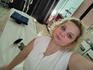 Massaggi - benessere Torino - Massaggiatrice esperta Tel:3409318660