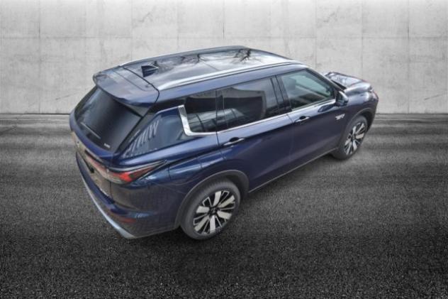 MITSUBISHI Outlander 2.4L 4WD PHEV Instyle 4ª serie rif. 23757888 - Foto 4